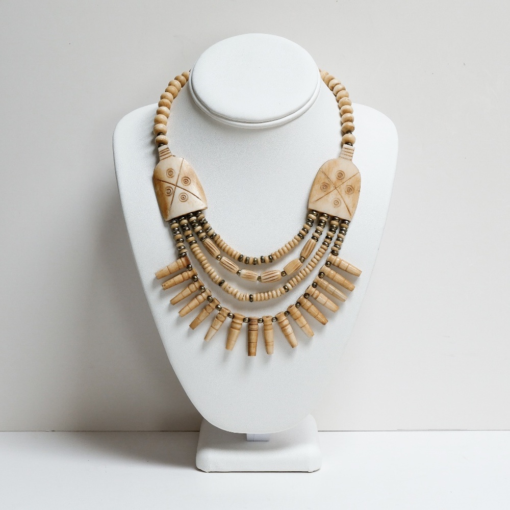 Handmade Beaded necklace with silver plated clasp